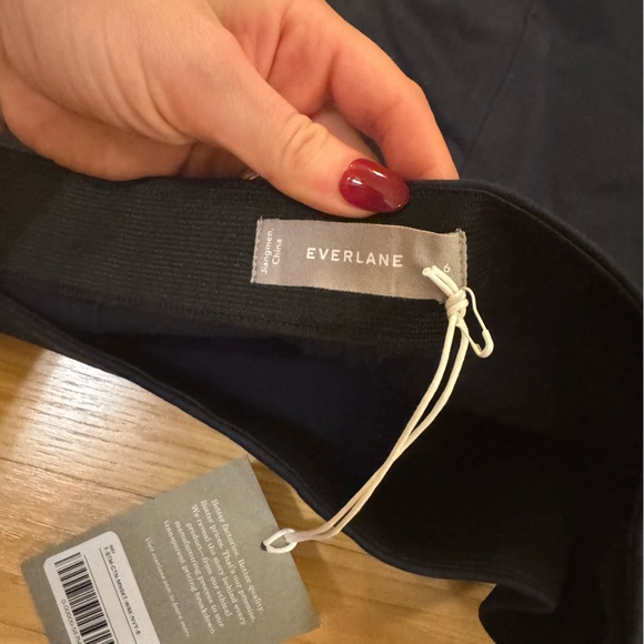 NWT Everlane The Dream Mini Skirt in Navy - Picture 8 of 11